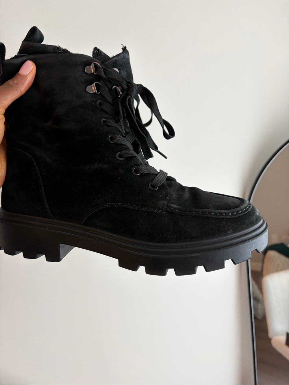 Ara’s Women’s  Manchester Black Suede Lace-Up Combat Boots size 10